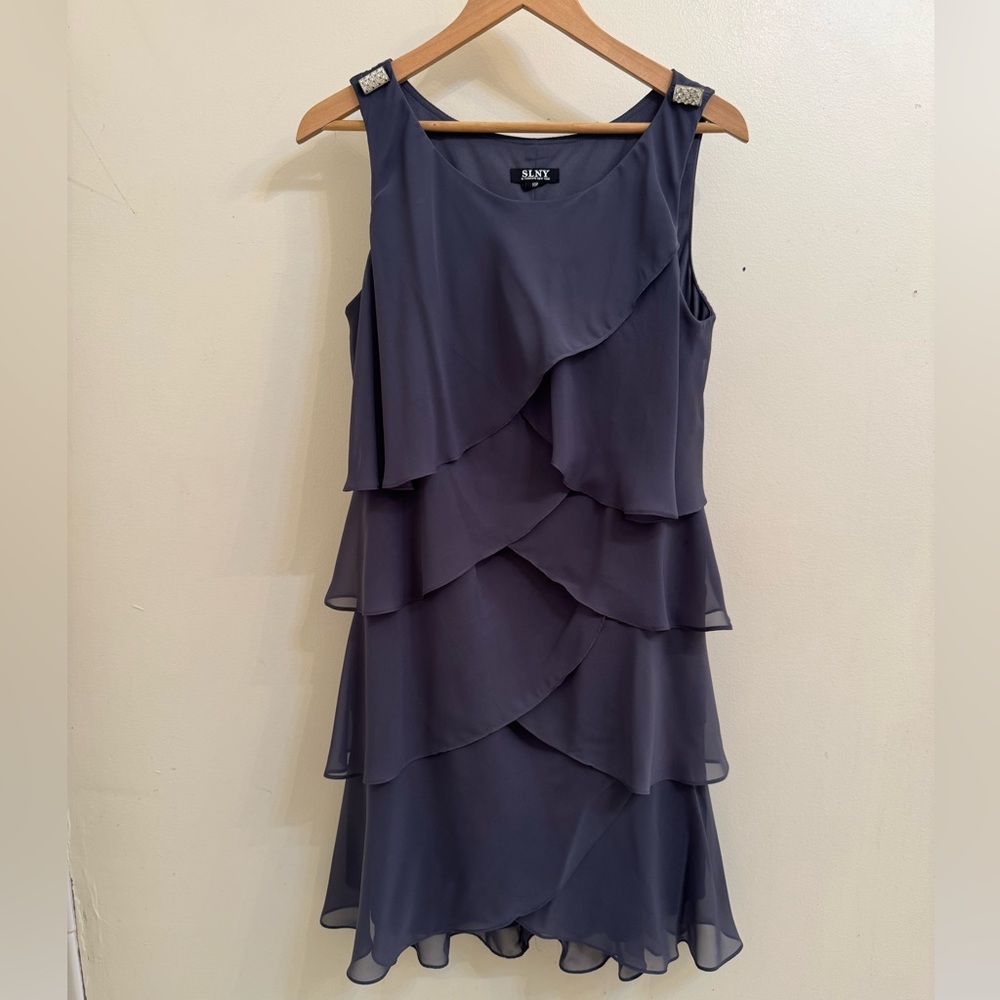 SLNY Women's Charcoal Tiered Dress